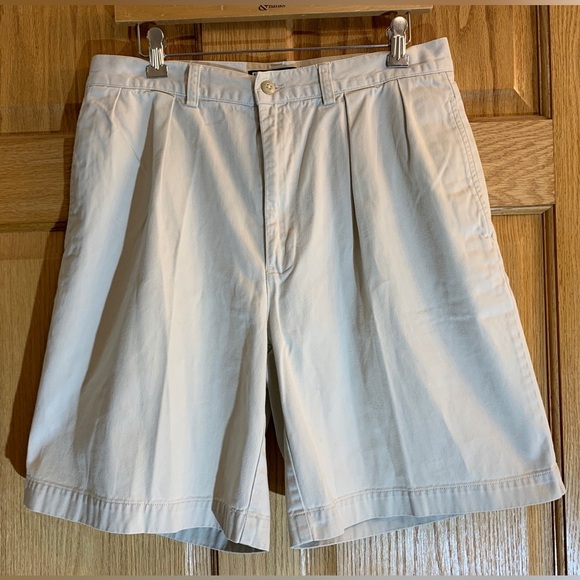 Polo Ralph Lauren Khaki Shorts Men's 33 Pleated Chino Twill Khaki Made 8" Inseam - Picture 1 of 6
